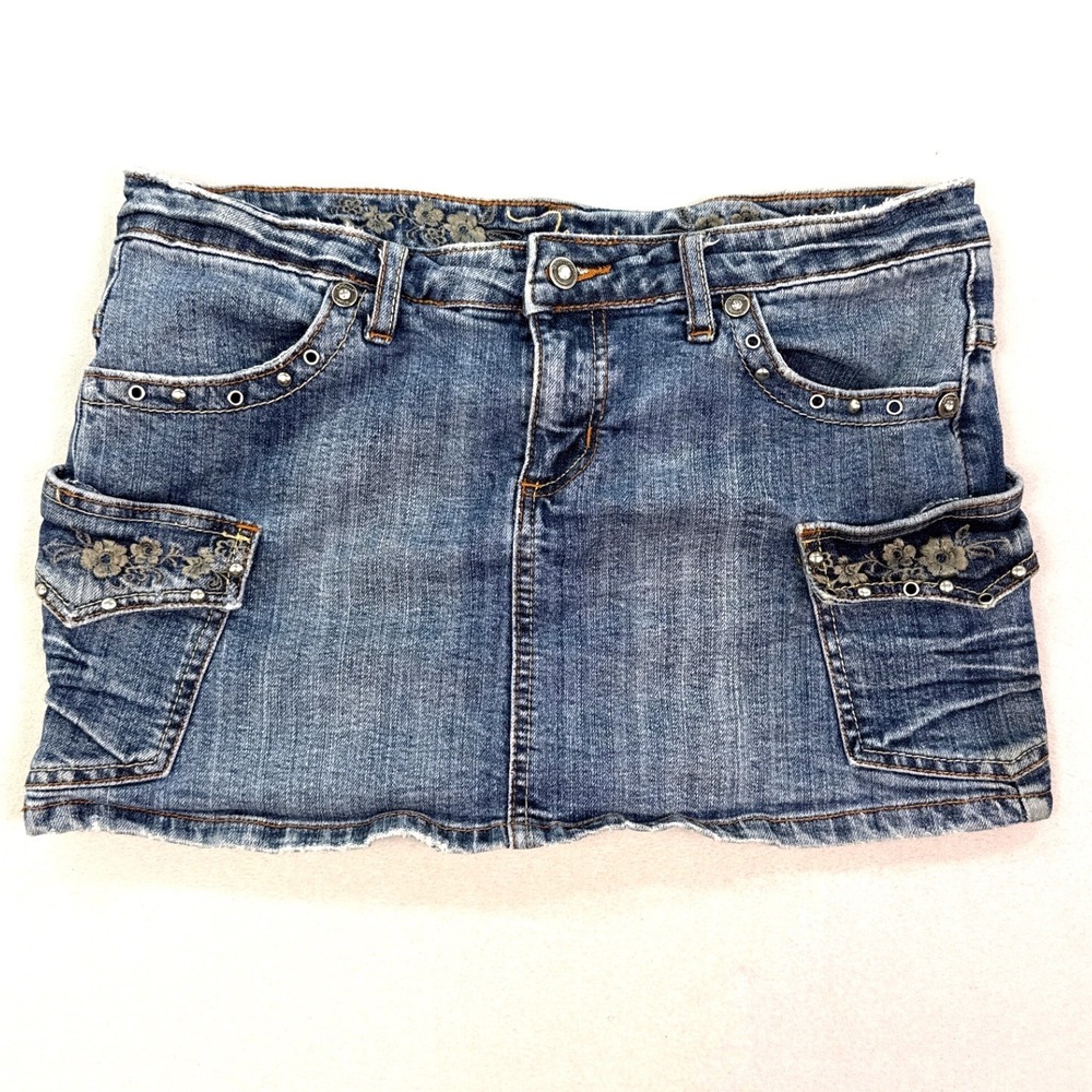Nissi Jeans Denim Mini Skirt Medium Wash Studded Floral Cargo Y2K Size L 34591